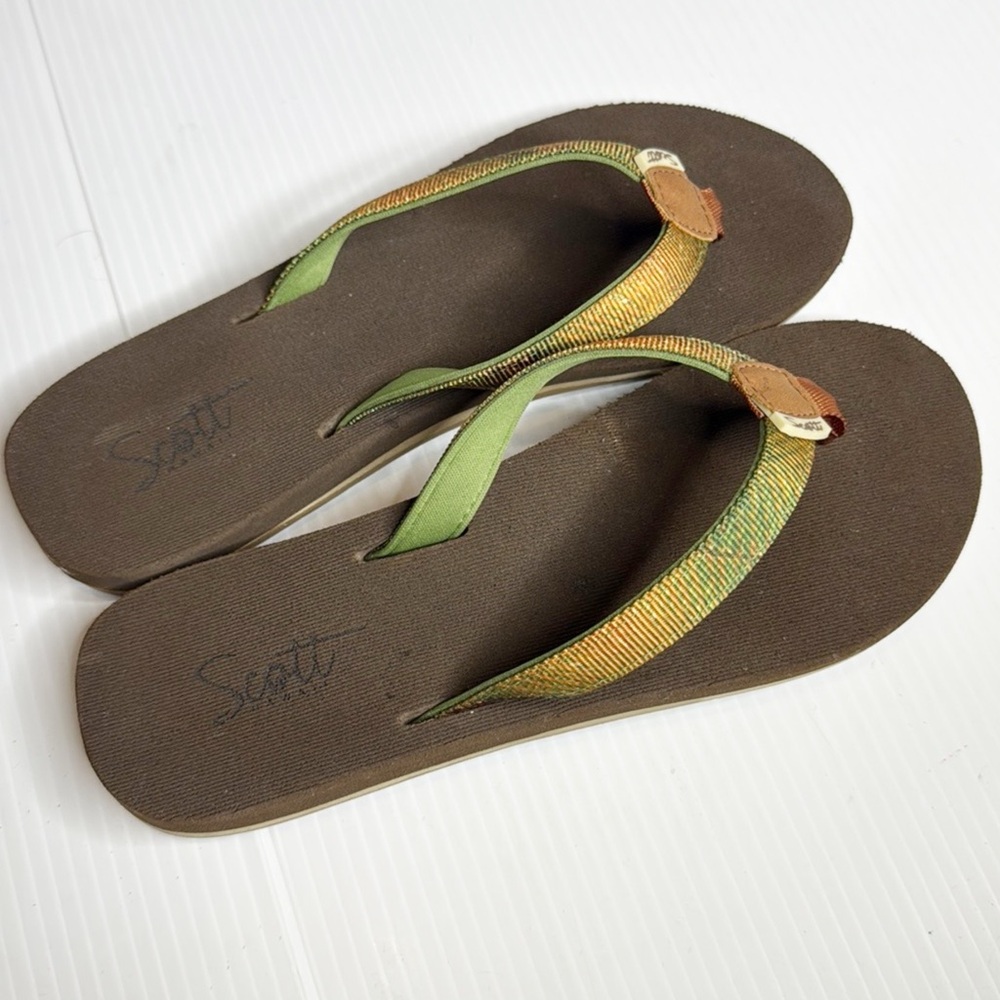 Scott Hawaii - Alealea Flip Flops (8) - Picture 3 of 9